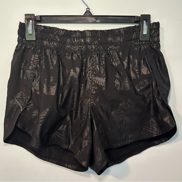Athleta Run Black Palm Tree Print Athletic Shorts Size Small - Picture 4 of 10